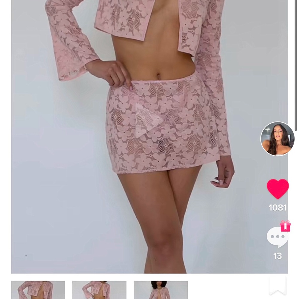 Pink Lace Two-Piece Set - Picture 2 of 2